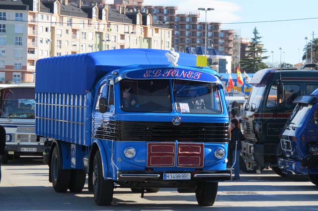 Estupenda restauración de un Pegaso 1061, los conocidos como Cabezón o Dos Lunas.
